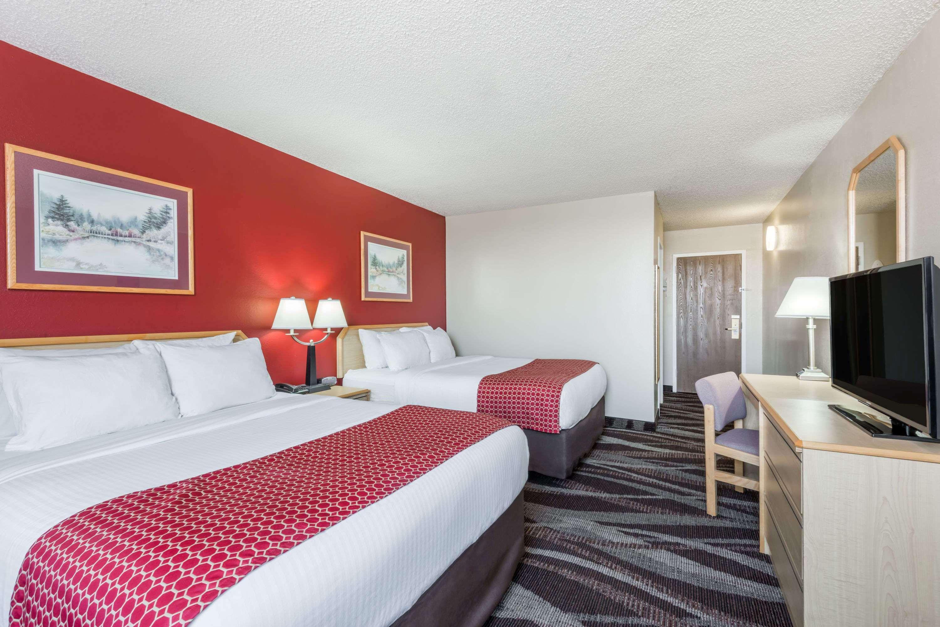 Days Inn By Wyndham Gillette Kültér fotó